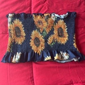 Stretchy crop tube too size Medium